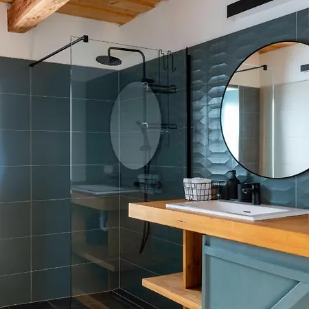 Apartament Vinczeller Haz *